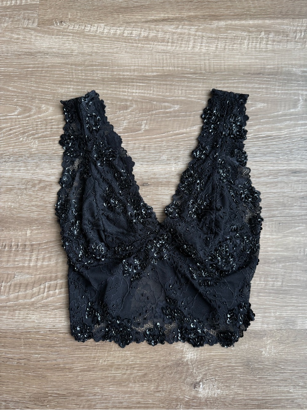 Bebé beaded and sequins top